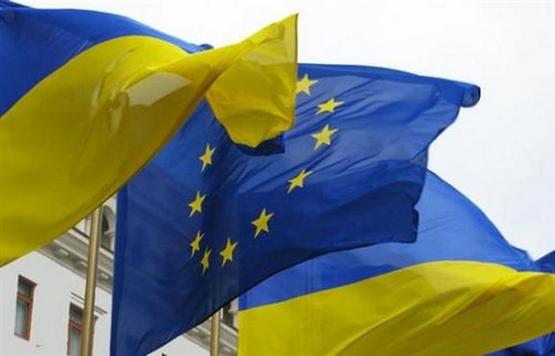 Санкции ЕС не помогли Украине – Яценюк