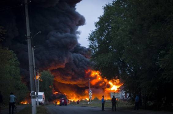 На Черкащині вибухнув товарняк, палають житлові будинки (фото)»