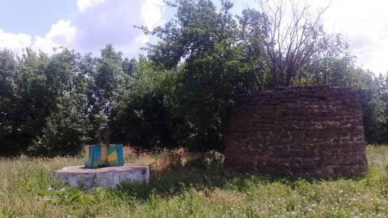 Закинута криничка неподалік сіл Тарасівка та Зелений Гай - проект 