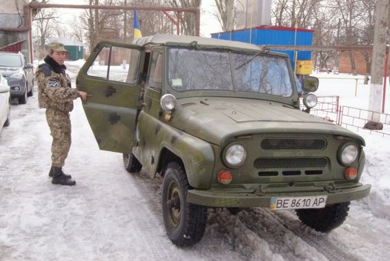 В Первомайську центральною міською багатопрофільною лікарнею передано на потреби АТО автомобіль УАЗ»