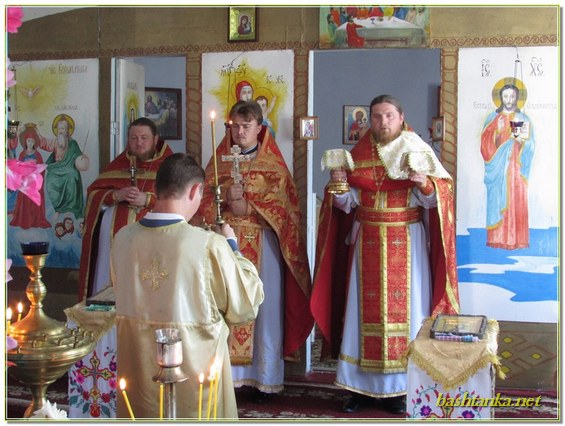 Престольне свято у Свято-Миколаївському храмі села Добра Криниця»