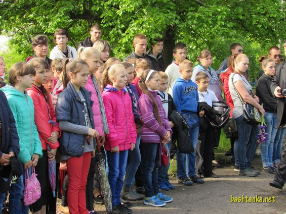 У м. Баштанка проведено мітинг та покладання квітів до Дня пам'яті жертв політичних репресій