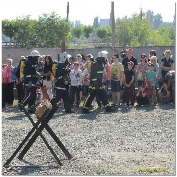 17 вересня рятувальники Баштанщини відзначали професійне свято, а наступного дня - на ліквідації чергової пожежі»