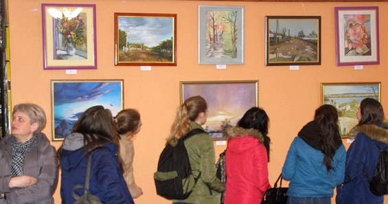В Баштанському районному краєзнавчому музеї підготовлено три тематичні виставки
