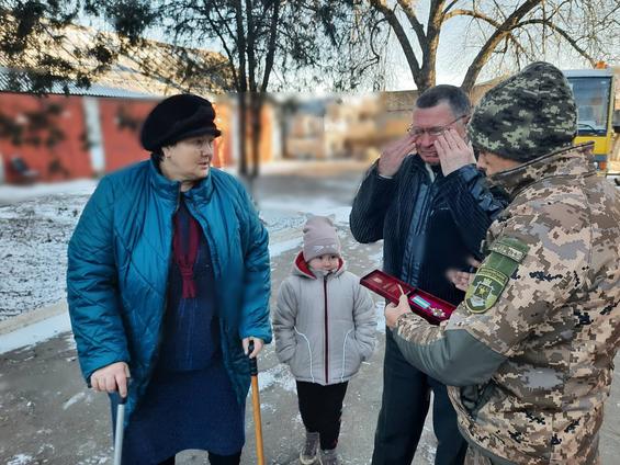 Вічна пам'ять героям – Едуарду ХМЕЛЬНИЦЬКОМУ, Дмитрію ВОЛОНТИРЦЮ та Андрію ШУЛЬЗІ (передано нагороди у 2 відділі Баштанського РТЦК та СП)»