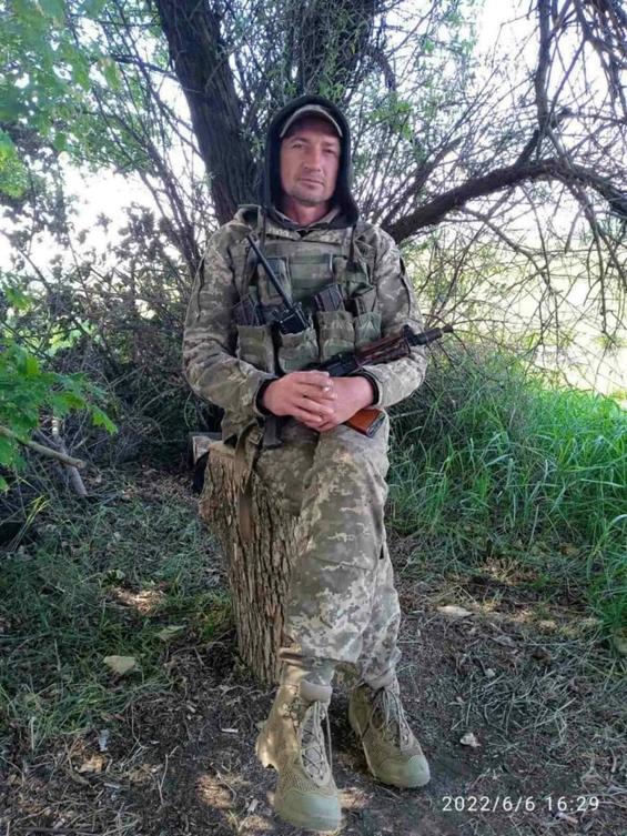Загинув захисник із села Плющівка Олександр Стоянов»