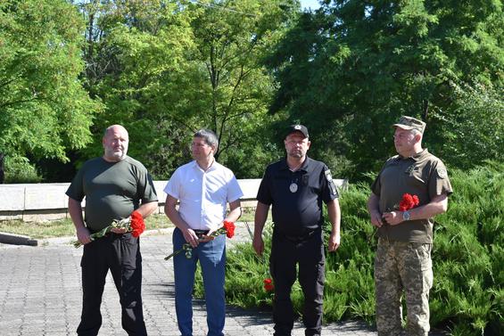 Меморіальний захід у День скорботи і вшанування пам'яті жертв війни»