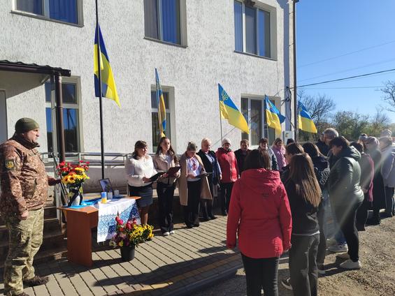 Орден Богдана Хмельницького передано родині загиблого захисника України Олександра ЦЕЗАРЮКА із села Новоєгорівка