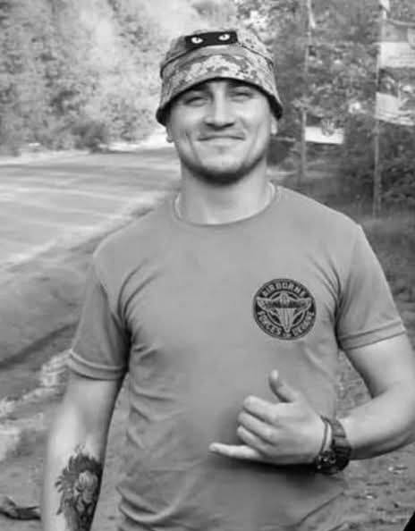 Навіки у Небесному війську Роман Рязанцев з села Привільне та Андрій Войчишин із Снігурівки»