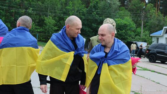 Україна повернула з полону ще одну групу Захисників: продовження обмінів згідно зі “Стамбульськими домовленостями”»