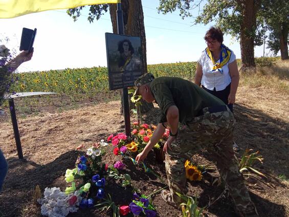 Автопробіг на підтримку українських військовополонених та пам’яті загиблих Героїв пройшов у Новому Бузі