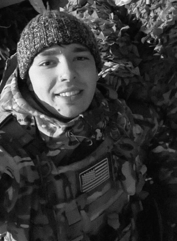 Жителі Новобузької та Березнегуватської громад попрощалися з Захисниками України – Антоном Сільвестровим та Миколою Проскуріним