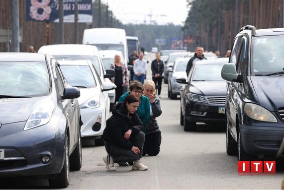 В Ірпені живим коридором провели Героїв – Олександра Гумельника (Баштанка) та Олексія Демідова»