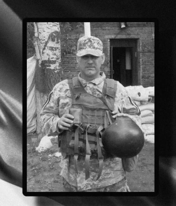 Попрощалися із військовослужбовцями – Володимиром Мельником з Києва, Олегом Івановим з с. Новоданилівка та Володимиром Капустою з Лепетихи