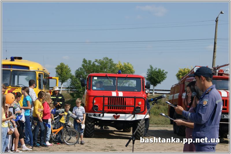 Пожежно-рятувальне шоу у ході святкування 206-ї річниці міста Баштанка